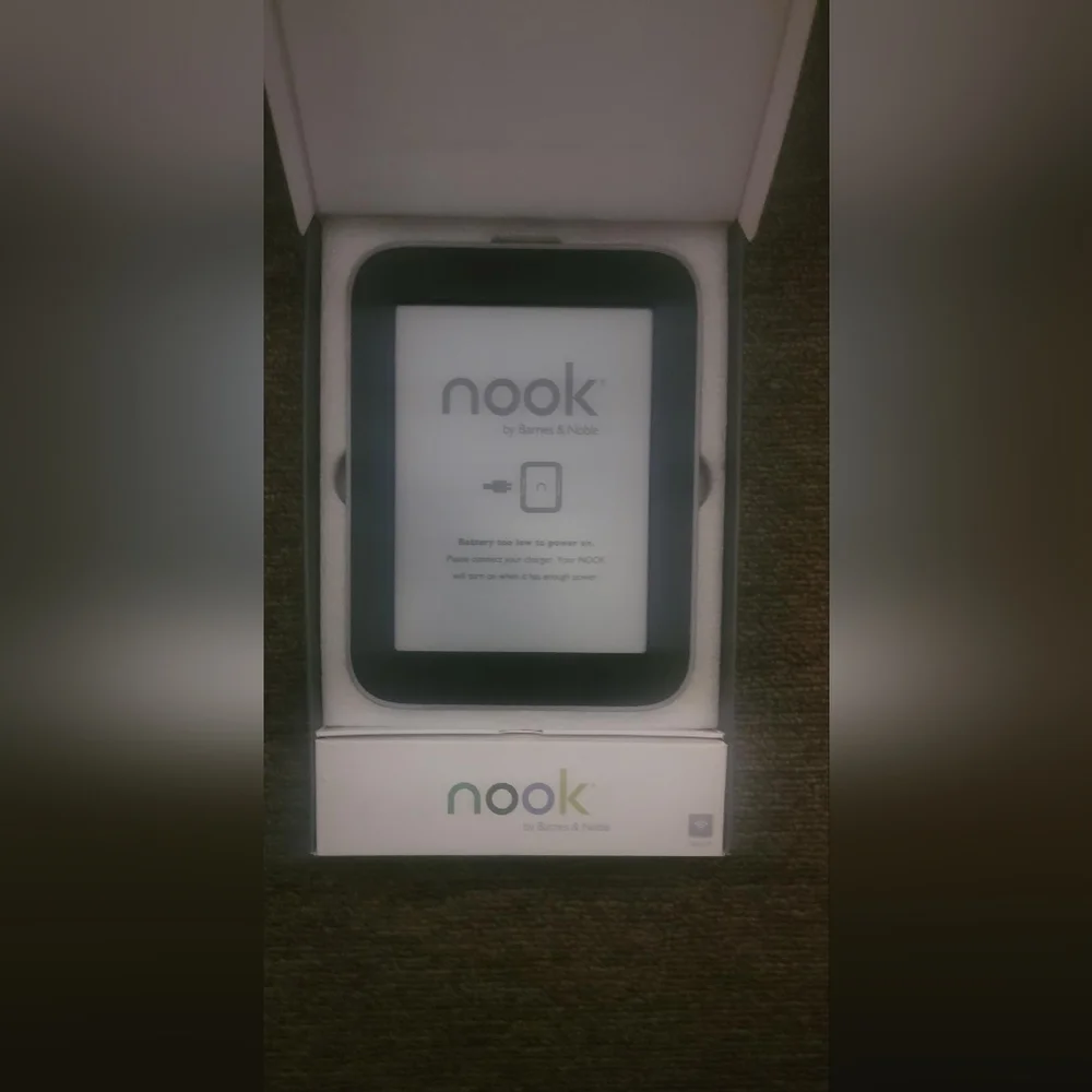 NOOK simple touch with glow light